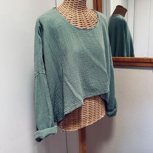 Bodil Long Sleeve Crop Top NWOT
